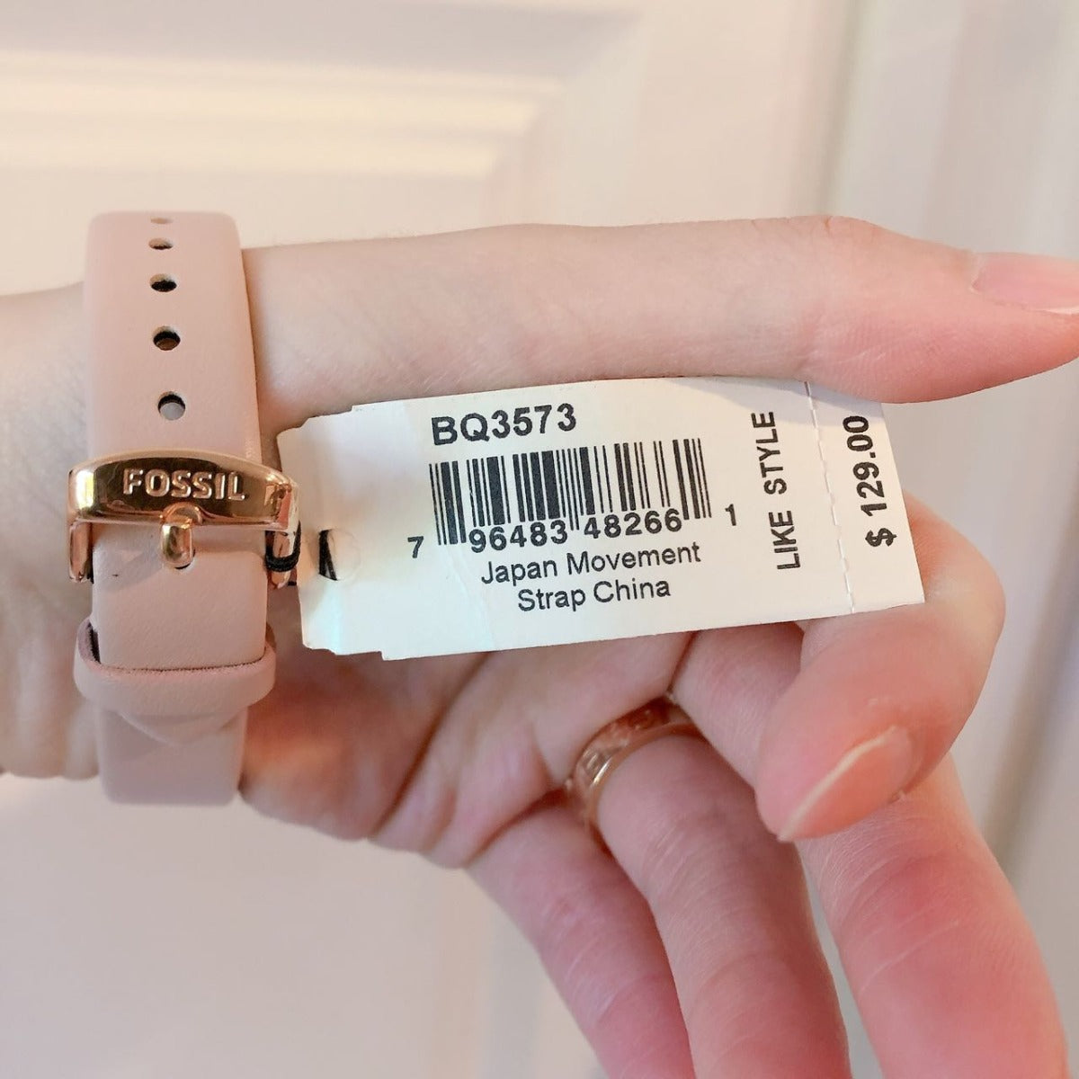 Fossil BQ3573 Tillie Three-Hand Blush Leather Watch Fossil BQ3573 Tillie Three-Hand Blush Leather Watch